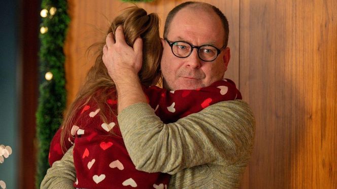 Barwy szczęścia odc. 3190. Wioletka (Sara Kudaj), Marek Złoty (Marcin Perchuć)