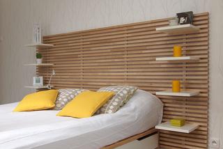 Projekt sypialni: minimalistyczna sypialnia w drewnie