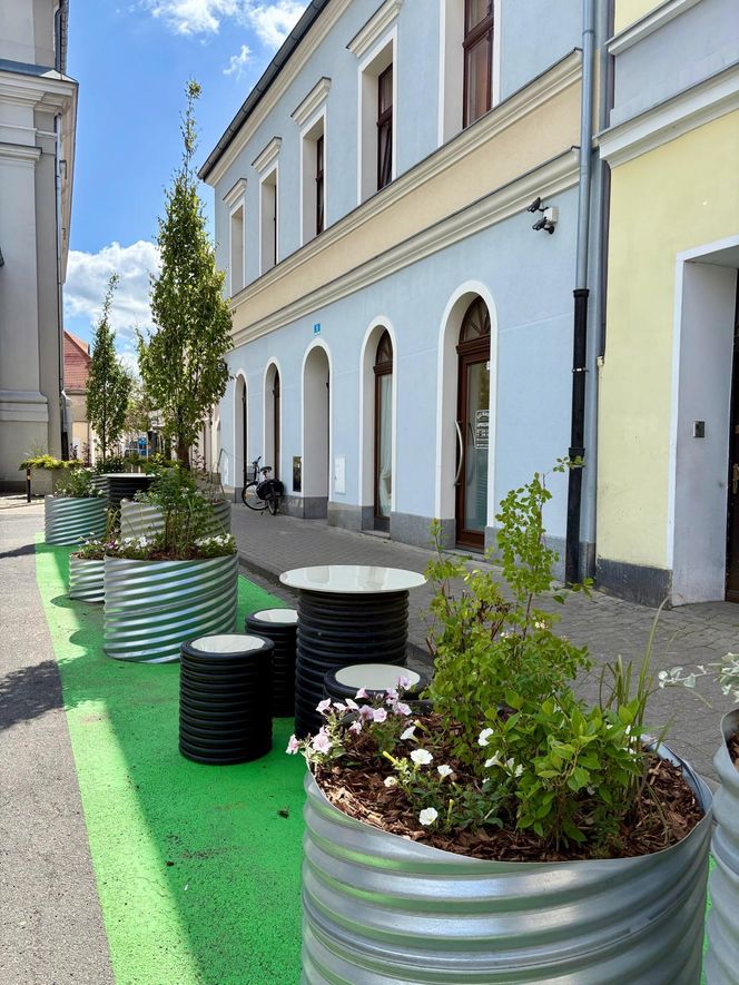 Plac Powstańców w Lesznie. Prototypowanie przestrzeni