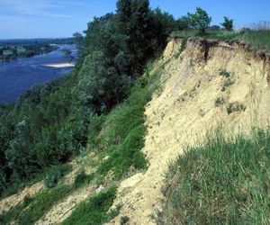 W Kujawkso-Pomorskiem są takie góry, które sam czart usypał. Tak przynajmniej mówi jedna z legend dotyczących Diabelców 