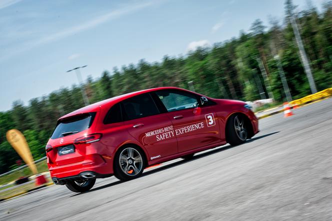 Mercedes-Benz Safety Experience 2019