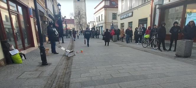 Kolejki po pączki w Rzeszowie [GALERIA]
