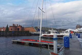 W Kołobrzegu zatonął jacht