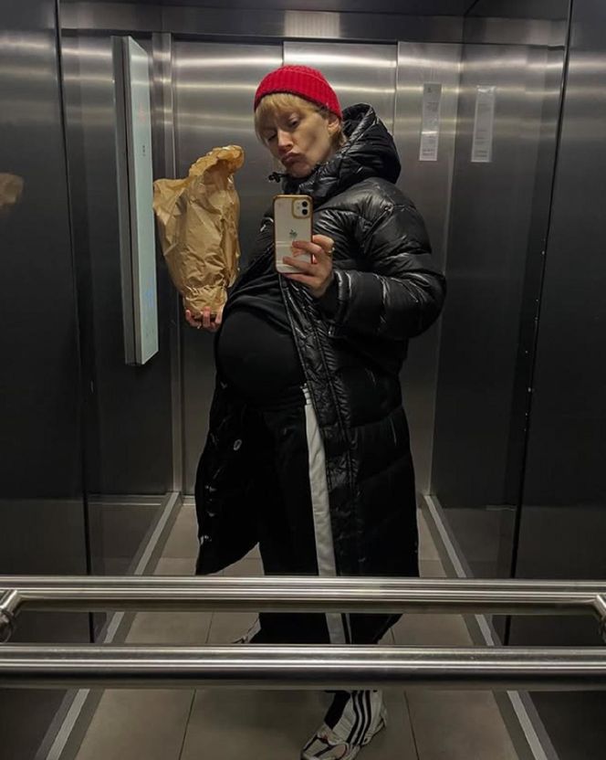 Anna Mrozowska (Renata z "Barw szczęścia) w ciąży