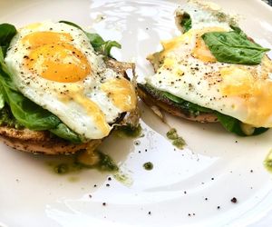 Masz 5 minut? Tyle potrzeba, by zrobić najlepszą grzankę na świecie