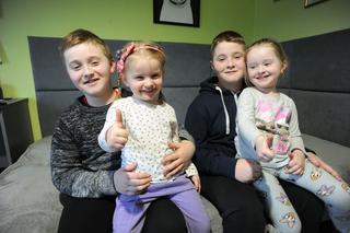 Bartek i Piotrek uratowali siostrzyczki z pożaru