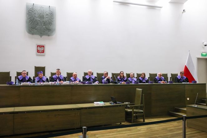 Wielka awantura przed Trybunałem Stanu. Szok! "Dzwonimy po policję!"