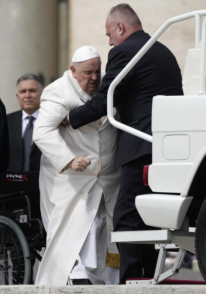 Papież Franciszek w szpitalu