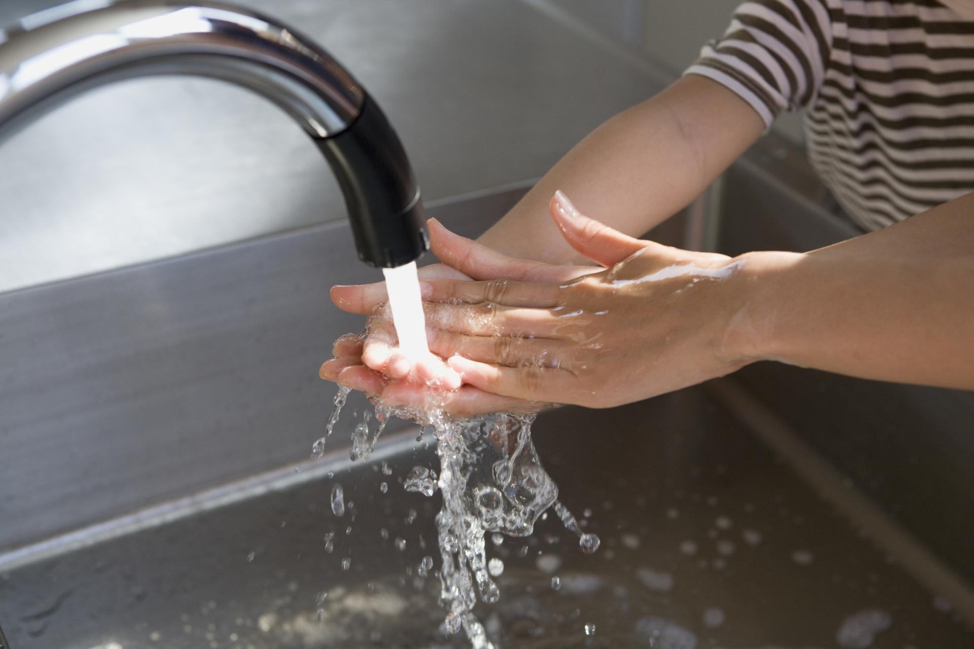 Uczulenie na wodę: przyczyny, objawy, leczenie alergii na wodę ...