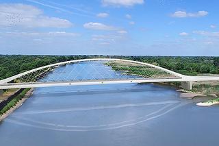 Most nad Odrą z włókien węglowych