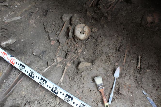 Groby dzieci. Odkrycie archeologiczne w Bytomiu