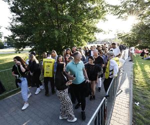 Koncert Justina Timberlake'a w Warszawie - fani pod PGE Narodowym