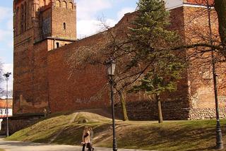 Wieża Zegarowa to jedna z pozostałości po zamku książąt mazowieckich w Płocku