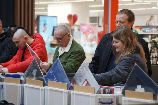 Giełda Płyt Winylowych i CD w bydgoskim CH Rondo! Tu każdy znalazł coś dla siebie