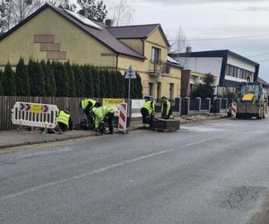 Drogowcy działają! Trwa remont ulicy Wieluńskiej w Kraszewicach. Kedy koniec prac? 