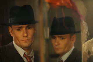 Zatoka szpiegów, odcinek 16. Franz (Bartosz Gelner)