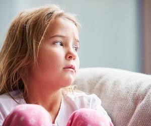 To wyznanie dziewczynki daje do myślenia rodzicom. Zostaje w głowie