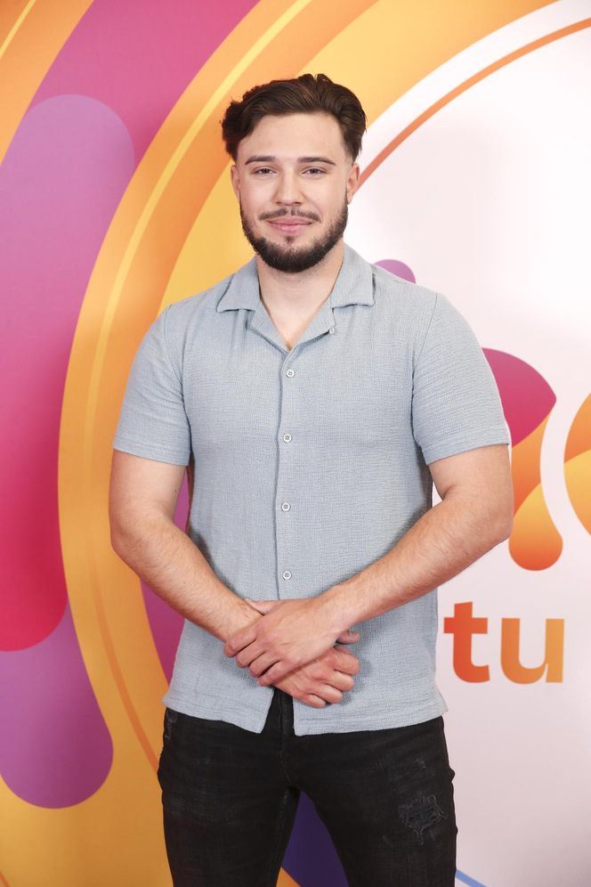 Syn Justyny Steczkowskiej się wygadał. Taką szefową jest piosenkarka 