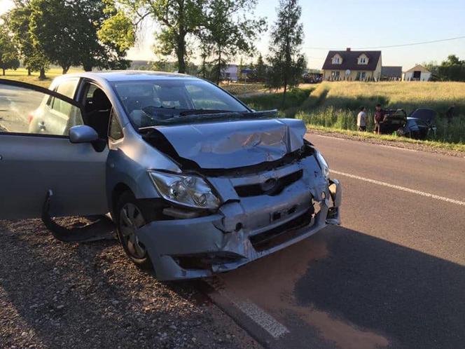 Czechowizna. Wypadek na DK 65. Zderzenie hondy z toyotą