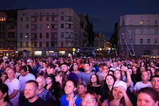 Pierwszy dzień Dni Bytomia 2025 przyciągnął tłumy. Na scenie wystąpił m.in. zespół Piersi