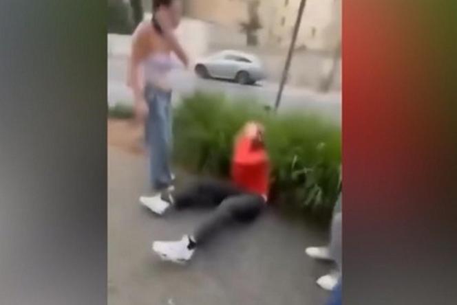 Brutalne pobicie nastolatki w Poznaniu. Jej rówieśniczki wszystko nagrywały