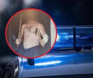 Chwycił za dwie siekiery i groził policjantom. Próbował rzucić jedną z nich. Mamy szokujące nagranie! [WIDEO]
