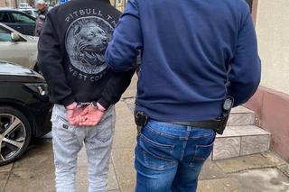 Pięć lat temu skopał i okradł człowieka. Od tamtej pory był na wolności, teraz dopadli go łowcy głów