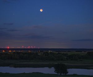 Krwawy Księżyc. Całkowite zaćmienie Księżyca obserwowane na całym Świecie