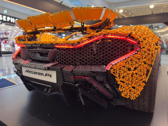 McLaren P1 z klocków Lego