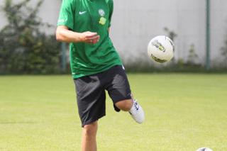 Grzegorz Rasiak trenuje z Wartą