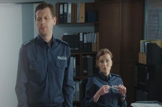 M jak miłość, odc. 1878. Natalka (Dominika Suchecka), Adam Karski (Patryk Szwichtenberg)