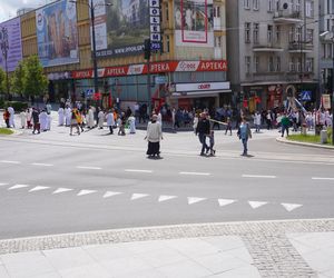Boże Ciało 2025. Tysiące osób uczestniczyło w olsztyńskich procesjach
