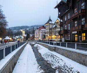 To malownicze uzdrowisko pokonało Zakopane. Turyści oszaleli na jego punkcie!