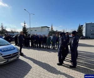 Zabójstwo małżeństwa w Ostródzie. Policyjne poszukiwanie przy poligonie