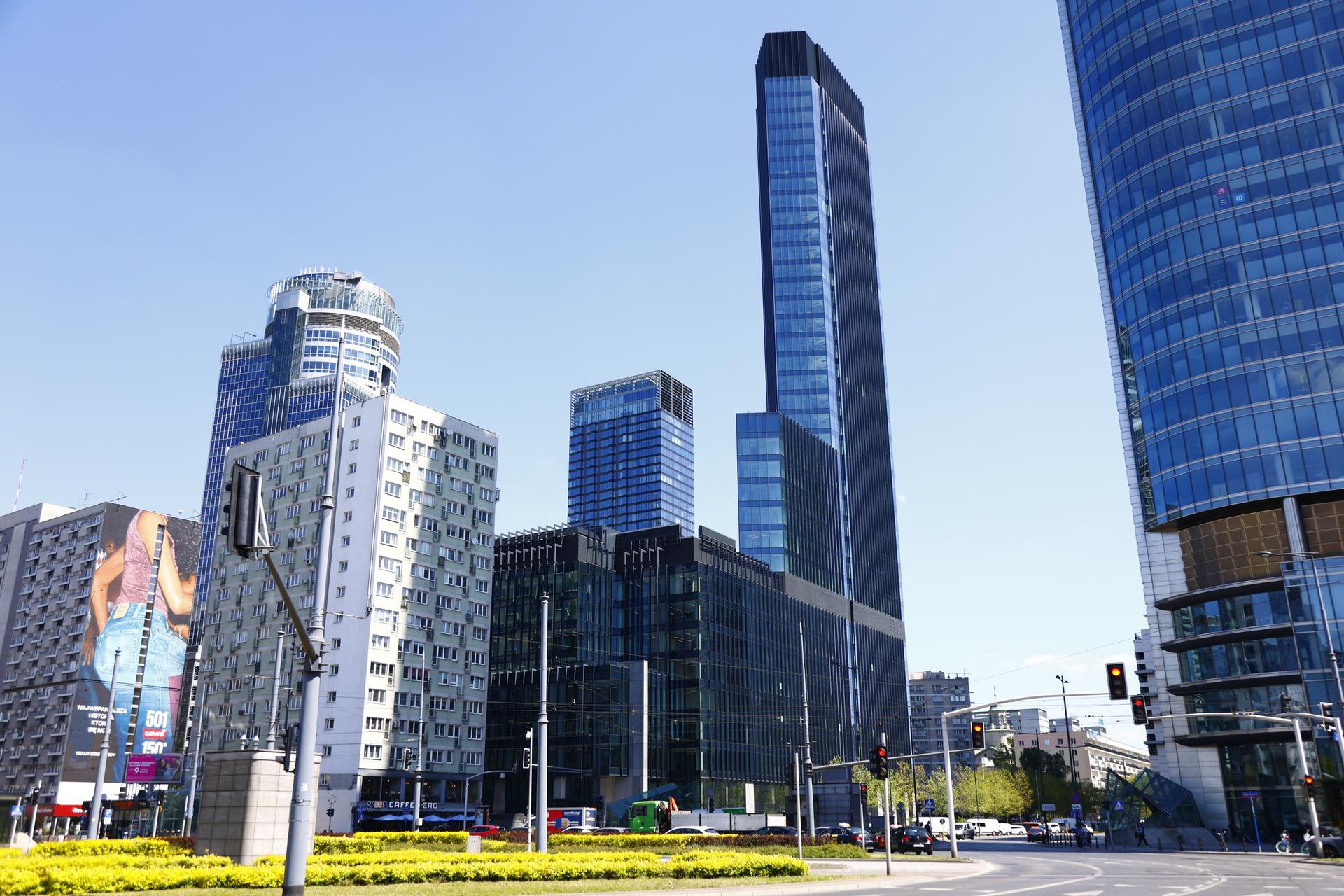 Skysawa, Warszawa, ul. Świętokrzyska 36