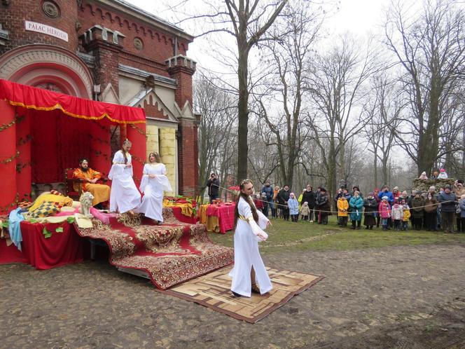 Misterium Męki Pańskiej na kalwaryjskim wzgórzu w Piekarach Śląskich