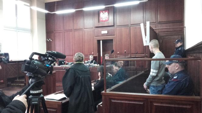 Skazani za udział w zamieszkach przed komisariatem po śmierci Igora S. znów stanęli przed sądem [ZDJĘCIA, AUDIO]