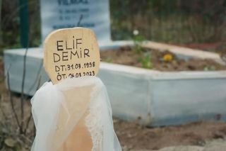 Miłość i nadzieja: pogrzeb Elif i rozpacz Kuzeya