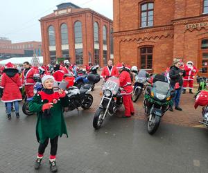 Mikołaje na motocyklach w Manufakturze. Finał corocznej akcji charytatywnej [ZDJĘCIA]