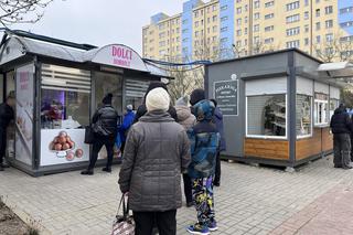 Gorzowianie tłumnie ruszyli po pączki! Tak wyglądały kolejki pod cukierniami i pączkarniami