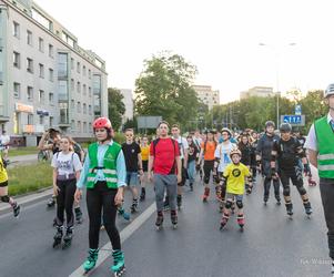 Nightskating Białystok 2022. Rolkarze rozpoczęli sezon! 