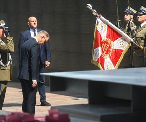 81. rocznica Powstania Warszawskiego. Prezydent Duda wręczył odznaczenia powstańcom