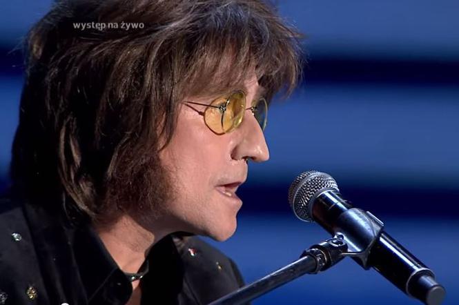 Jacek Kawalec jako John Lennon w TTBZ 2