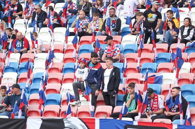 Górnik Zabrze - ŁKS Łódź - kibice na stadionie dopisali ZDJĘCIA