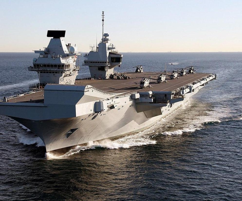 HMS_Queen_Elizabeth, lotniskowiec, Royal Navy