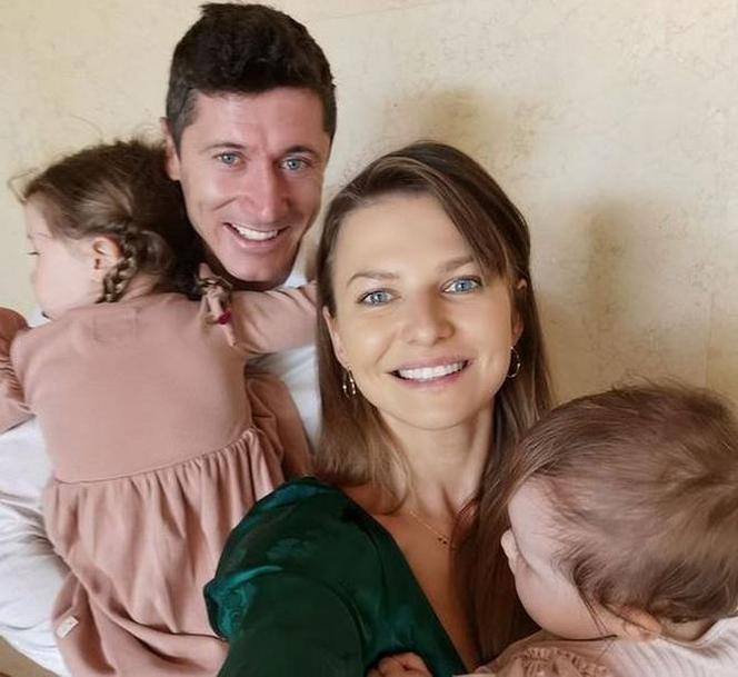 Anna Lewandowska zdradziła, dlaczego wybrali z Robertem imiona Klara i Laura dla swoich córek