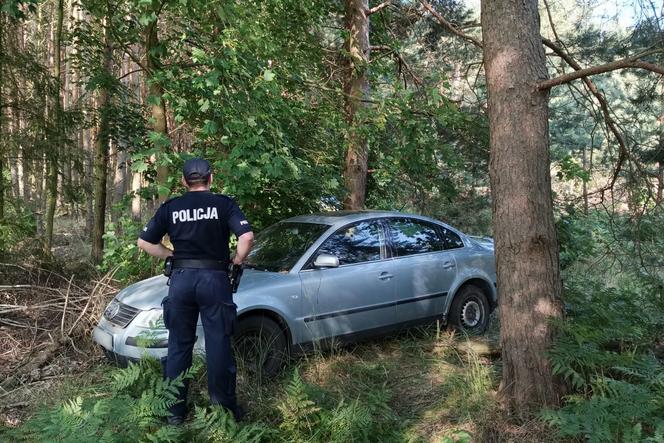 Policyjny pościg za 32-latką! Kobieta uciekała autem, a potem pieszo! Wiedziała, co ją czeka po zatrzymaniu