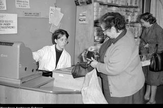 QUIZ PRL. Zakupy w Polsce Ludowej