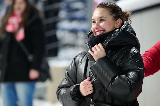 Marcelina Ziętek kibicuje Piotrowi Żyle