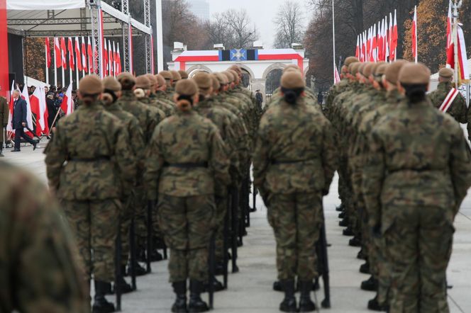 Narodowe Święto Niepodległości 2025 - uroczystość przed Grobem Nieznanego Żołnierza
